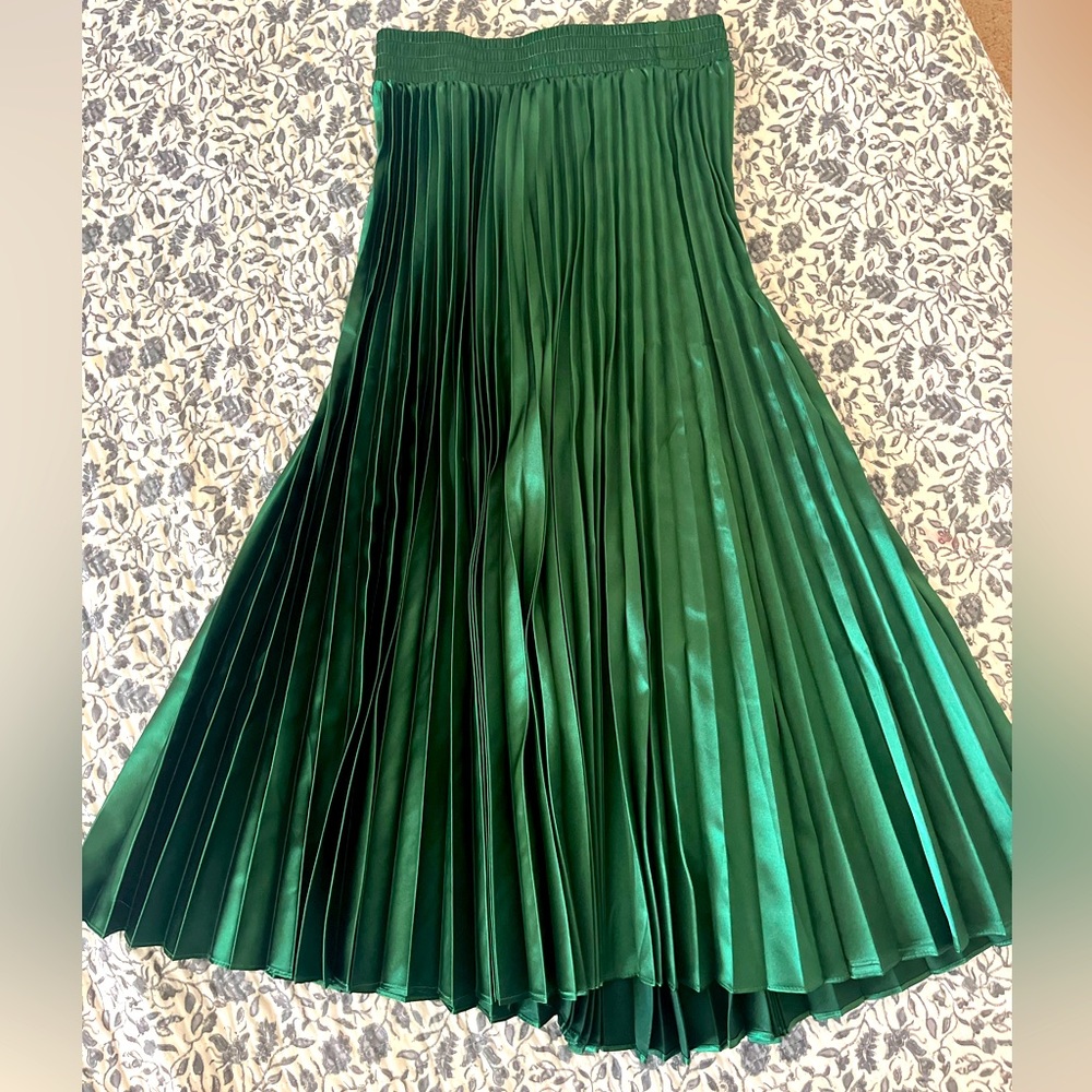 Green Pleated Skirt